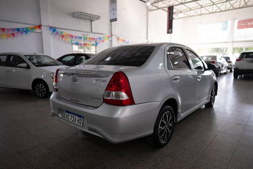 Toyota Etios 1.5 4p Xls 4at