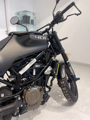 Husqvarna Svartpilen 401 0km 2023