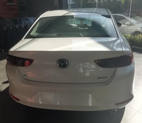 Mazda 3 (2.5) I Sedán At 2021