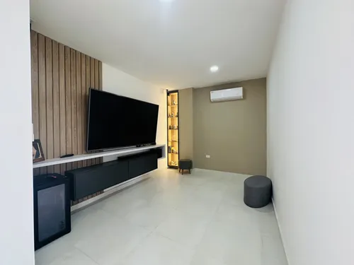 Casa En Venta En La Morada. Cod V8014542