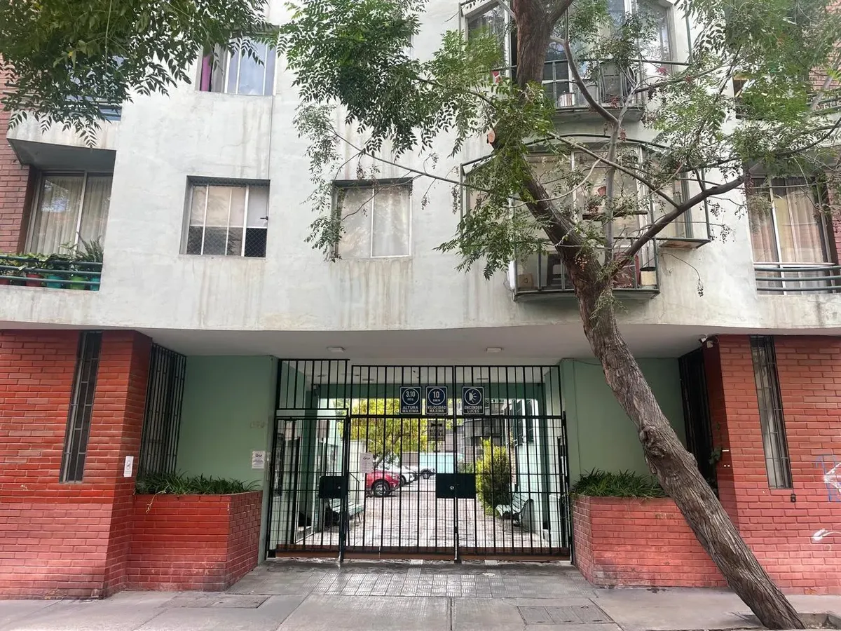 Imagen 2 de 24 de Venta Departamento Santiago 2 Do 1 Ba
