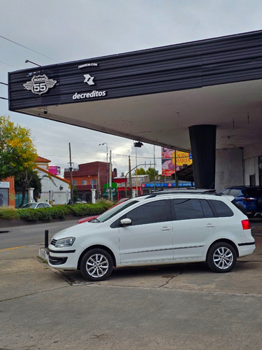 Volkswagen Suran 1.6 Imotion Highline