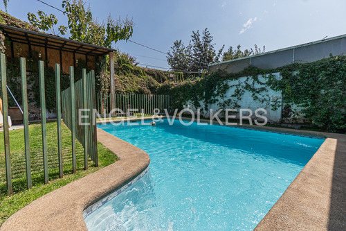 Casa Remodelada Echeñique/ Posibilidad Novación Tasa 3%