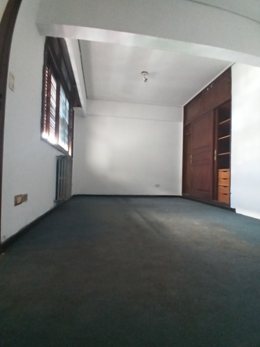 Imagen 13 de 14 de Departamento 5 Amb C/ Balcón Terraza Y 2 Cocheras.