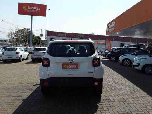 Imagem 2 de 9 de Jeep Renegade 1.8 16v Flex Longitude 4p Automático