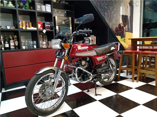 Imagem 2 de 14 de Honda 125