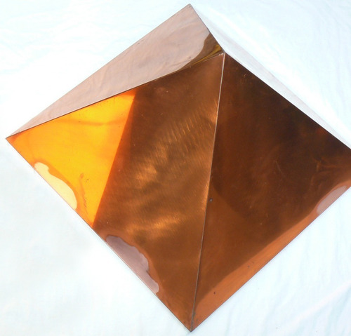 Pirâmide De Cobre Formagia 50cm (Usado)