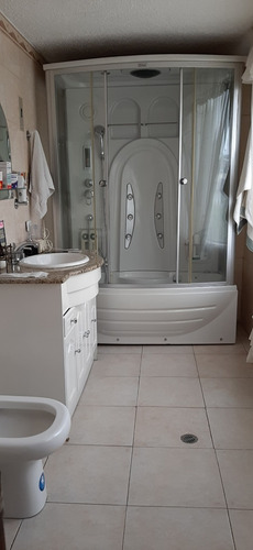 Imagen 7 de 11 de Oportunidad !! Casa Comercial - Vendo Cumbayá - La Primavera, Casa Grande !!