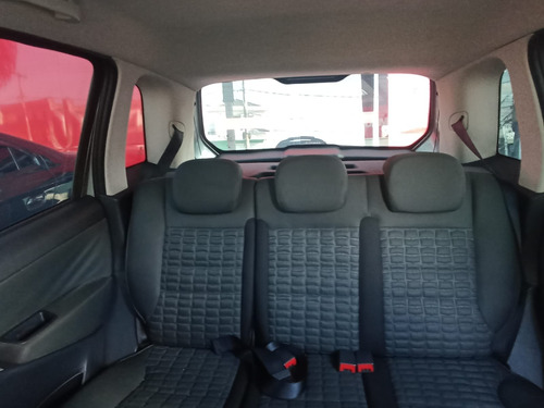 Fiat Idea 1.8 16v Adventure Flex 5p