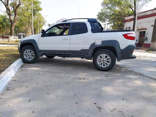 Fiat Strada Adventure Adventure Locker