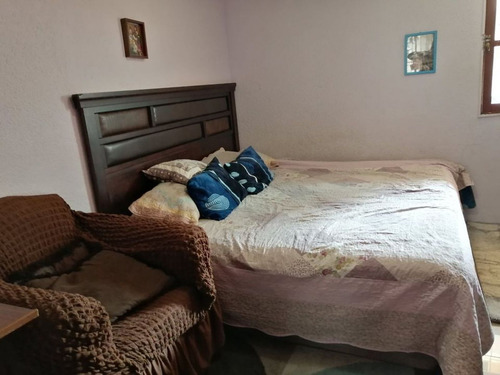 Hogares Gestión Inmobiliaria, Vende Solida Casa De 3d1b - Me
