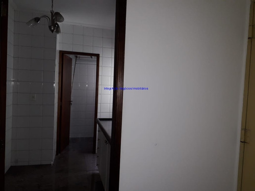 Imagem 26 de 29 de Apartamento 100 M², 3 Dormitórios, 2 Banheiros, Sala Ampla, Sem Vaga De Garagem, Apartamento Bem Espaçoso. Condomínio Com Portaria E Segurança 24h - 19012301 - 33566381