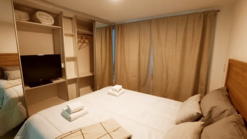 Imagen 11 de 29 de Alquiler Temporario Departamento Dos Ambientes Palermo Holywood, Cochera Privada Apta Camioneta, Jacuzzi, Parrillas