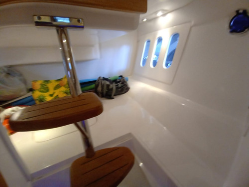 Imagem 9 de 20 de Phantom 30 2012 2 X Mercruiser 150 Hp 420 Hrs. Diesel