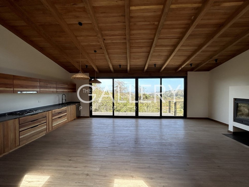 Casa Nueva En Entorno Natural, Cachagua