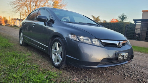 Honda Civic 1.8 Lxs Mt
