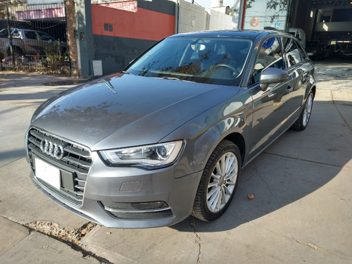 Audi A3 Sportback 1.8 T Fsi Stronic 180cv
