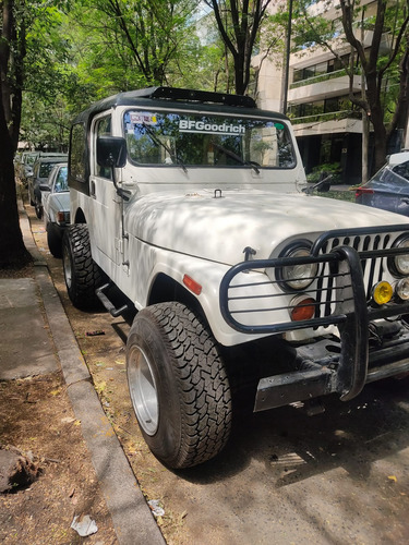 Jeep Cj-7 Renegade 1981 Clásico 4x4 Con Placas De Clasico