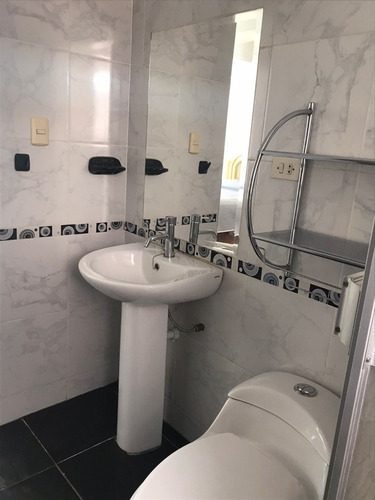 Imagen 13 de 30 de Vendo Bonito Dpto. Frente A Parque, 3er. Piso, 3 Dormitorios, Cochera