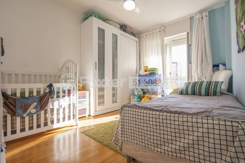 Imagem 18 de 28 de Apartamento, 3 Dormitórios, 170 M², Bom Fim - 111909