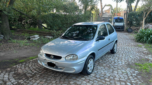 Chevrolet Corsa Classic 1.6 Gl Aa Dh