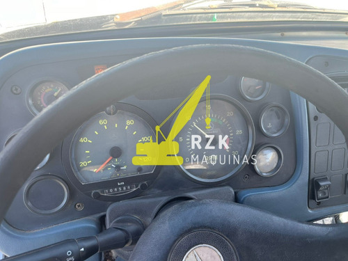 Caminhão Munck Mercedes Benz 1620 Madal Md 40 - 2002