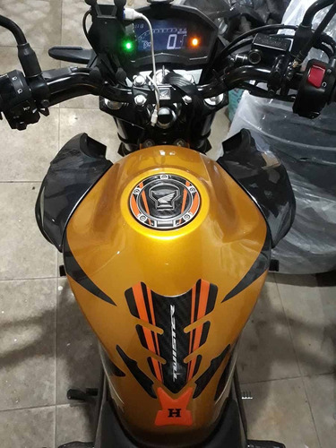 Imagem 12 de 12 de Twister 20/20 Dourada Perfeita + Cbr 650r 21/21 (700km)