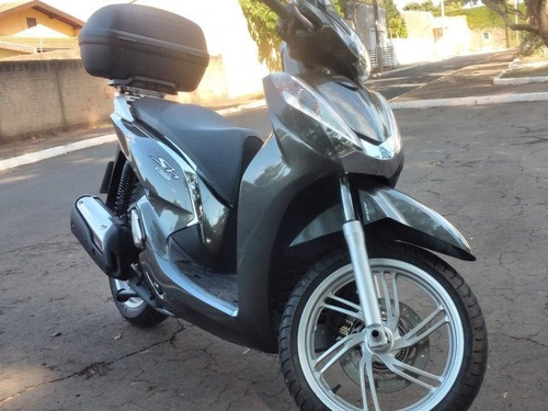 Imagem 1 de 8 de Sh 300i Street