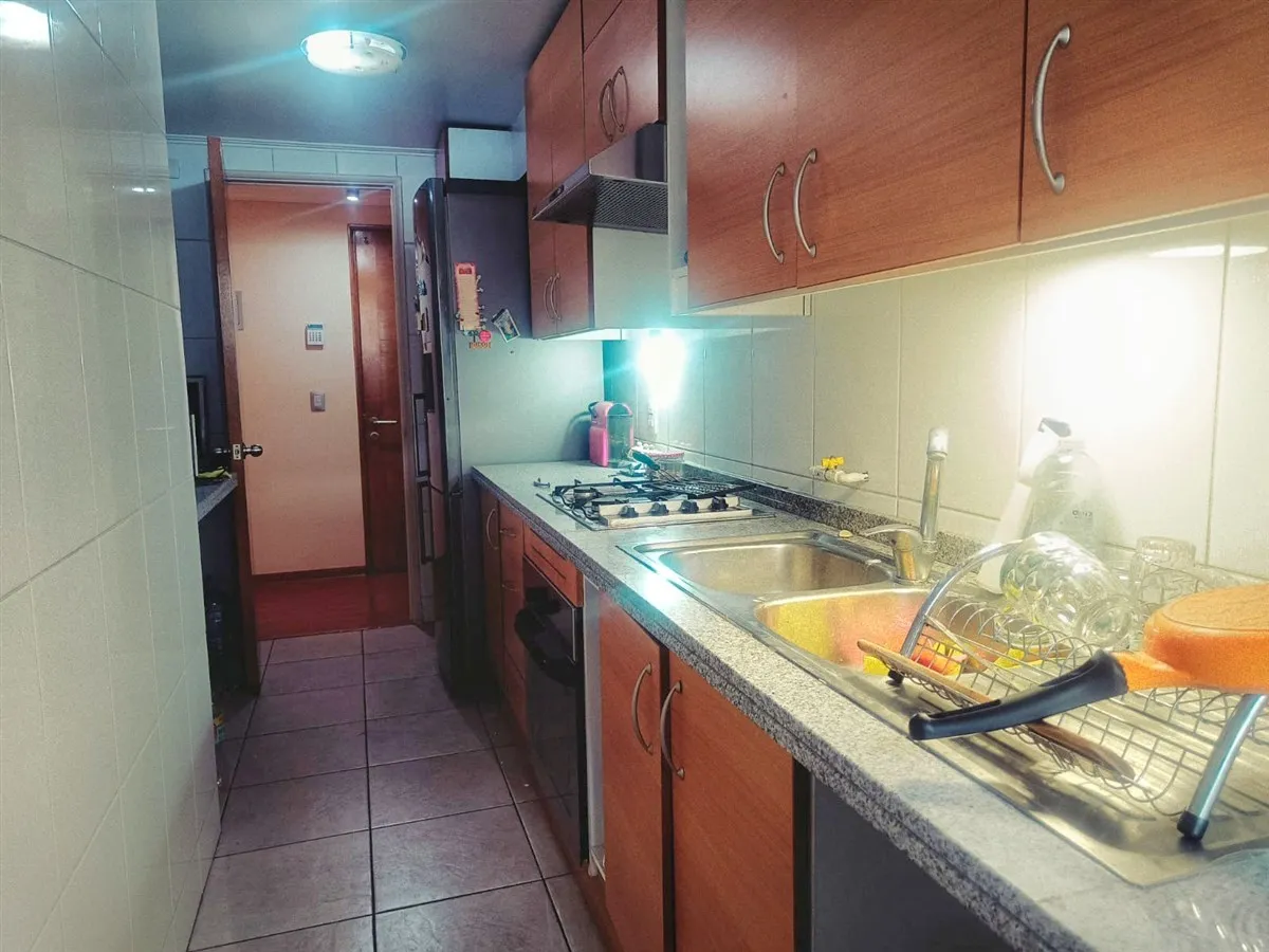 Imagen 5 de 18 de Departamento En Arriendo De 2 Dorm. Metro Pedro De Valdivia