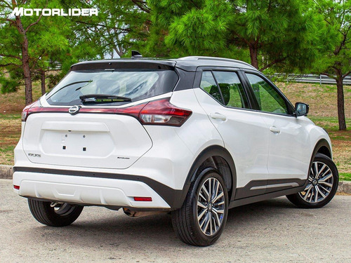 Imagen 5 de 25 de Nissan Kicks 1.6 Exclusive Cvt | Permuta / Financia