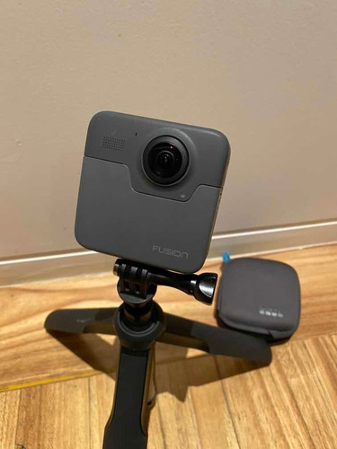 Gopro Fusion 360 - 18mp E Video Em 5,2k Em 360 Graus