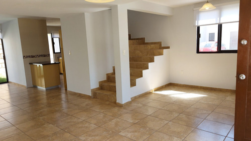 Imagen 4 de 11 de Renta Casa En Santa Fe Juriquilla Queretaro Irr