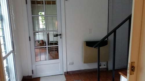 Exc Casa De 3 Dormit ,jdin Y Pil. Acepta Permuta Depto Caba