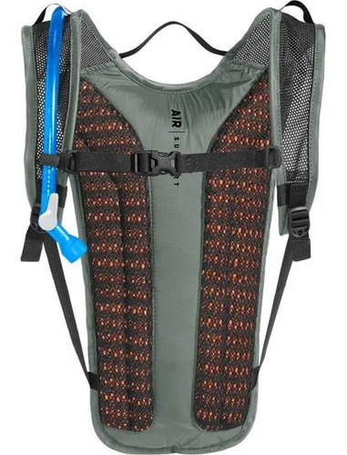 Imagem 5 de 7 de Mochila De Hidratacao Camelbak Classic Light 2 Litros Cinza