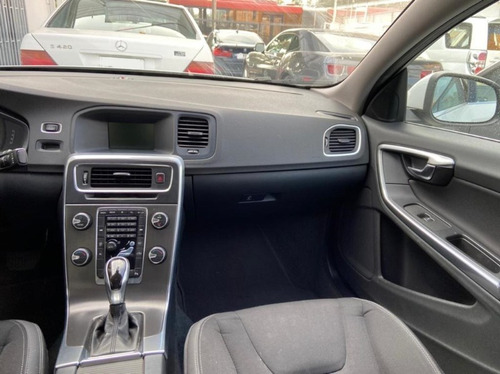 Volvo S60 D2 Comfort 2014
