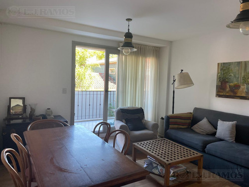 Departamento De 3 Ambientes En Venta En Cassa Isidro