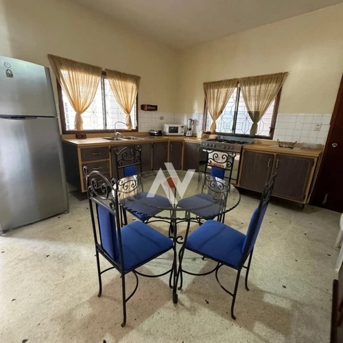 Ref 003 - 696 Grupo Inmobiliaria Vip Te Ofrece Casa En Venta Palmar Este- Estado La Guaira.