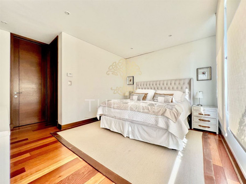 Casa En Arriendo De 5 Dorm. En Las Condes