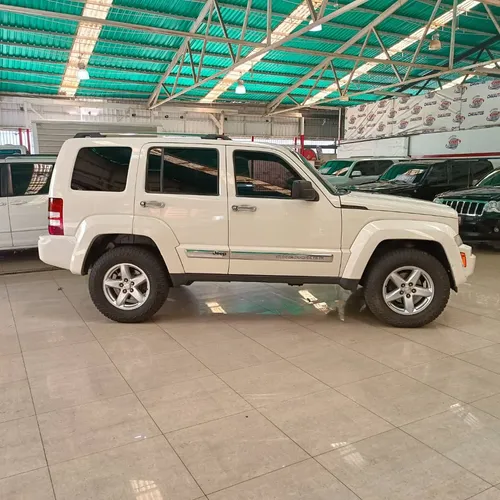 Jeep Cherokee Limited Kk 2010