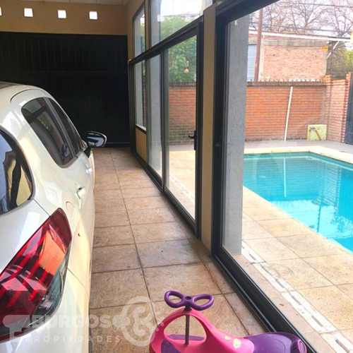 Imponente Casa A La Venta, Zona De Gran Potencial¡