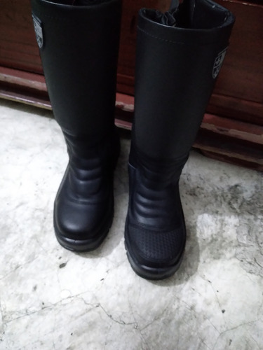 Vendo 2 Pares De Botas Media Caña De Segurida Talla 38 