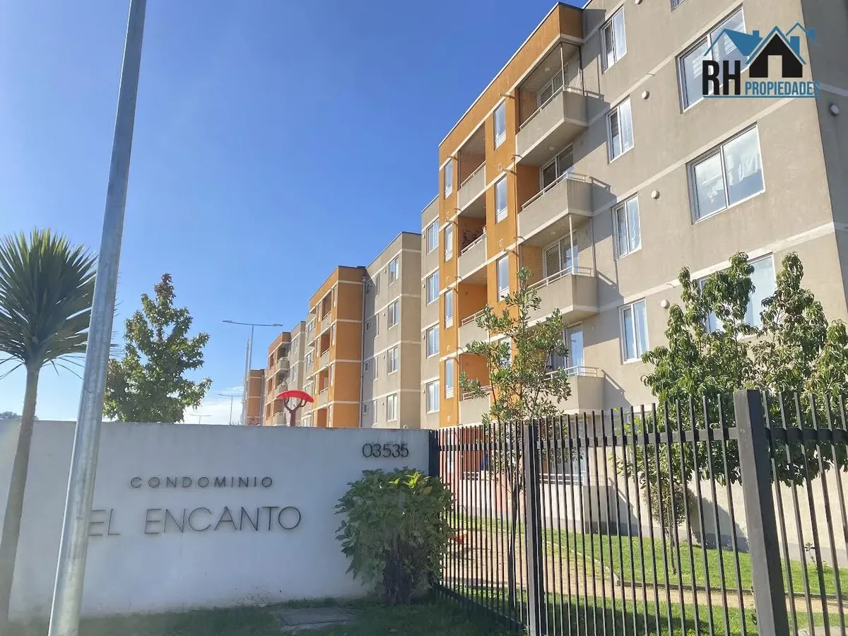 Departamento En Condominio El Encanto, Calle Milano 03535.