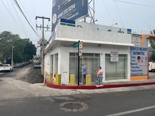 Se Renta Local De 200 M2 En Esquina Con Excelente Ubicación Sobre La 5ta Av. Nor