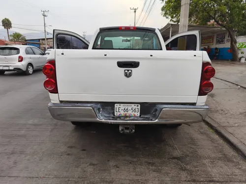 Dodge Ram 1500 Pickup St 6vel Aa Mt
