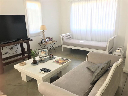 Casa En Venta St Matthews Oportunidad