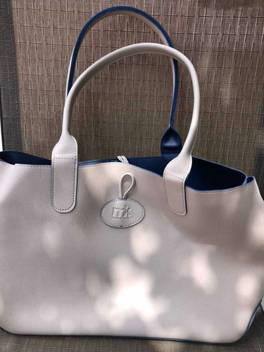 Imagen 2 de 5 de Bolsa Mk