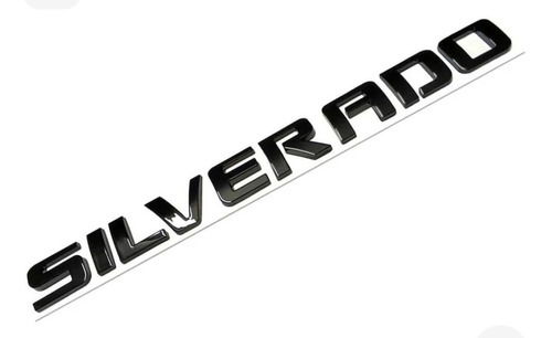 Emblema Silverado De Chevrolet Color Negro