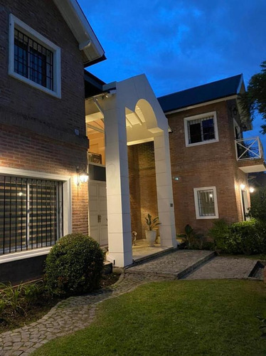 Imagen 3 de 30 de Venta - Casa 5 Ambientes - Bella Vista