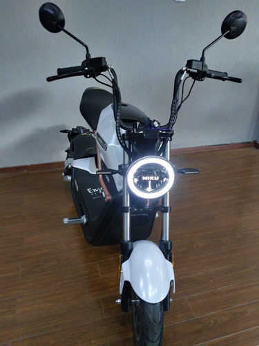 Imagen 19 de 19 de Moto Eléctrica Sunra Miku Max Litio Stock 295 Km No Zanella