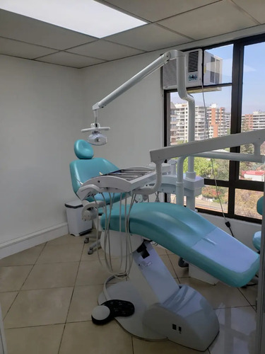 Arriendo Mensual De Un Box En Clínica Dental